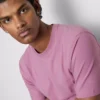 T-shirt med tætsiddende pasform og stretch