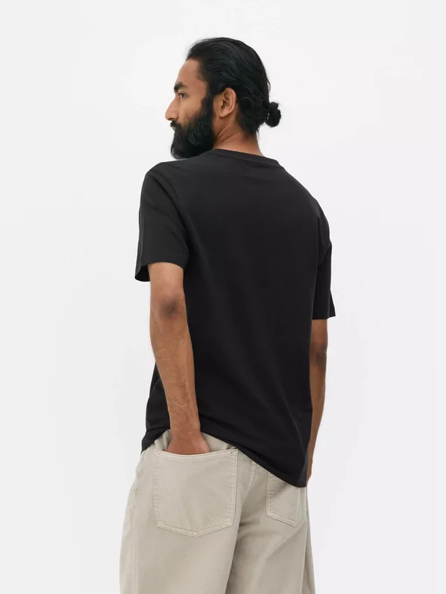 T-shirt med tætsiddende pasform og stretch