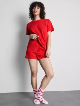 T-shirt og shorts-pyjamasser