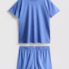 T-shirt og shorts-pyjamasser