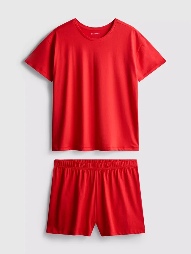 T-shirt og shorts-pyjamasser