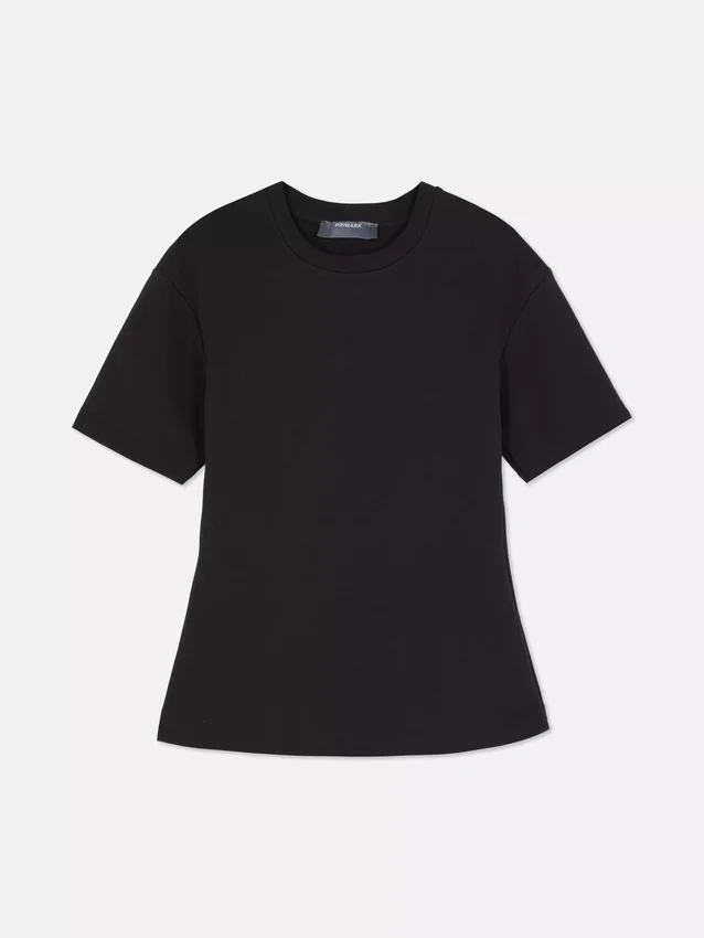 Tætsiddende T-shirt i kraftigt stof