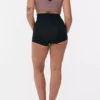 Taljeformende shorts