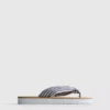 Tanga-sandaler med knude-detalje