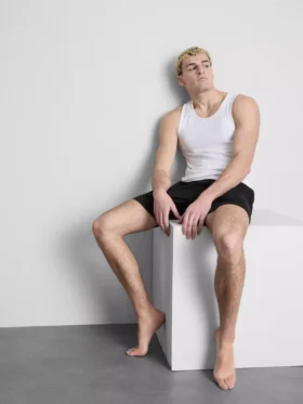 Tanktop med ribkant i slim fit