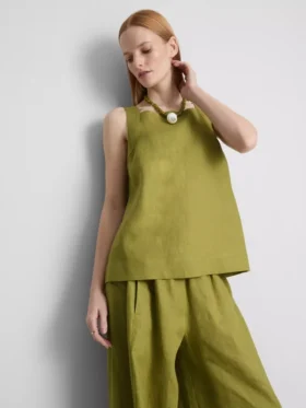 The Edit A-line-top i hør med brede stropper