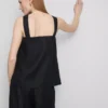 The Edit A-line-top i hør med brede stropper