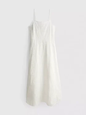 The Edit Broderie midi-kjole