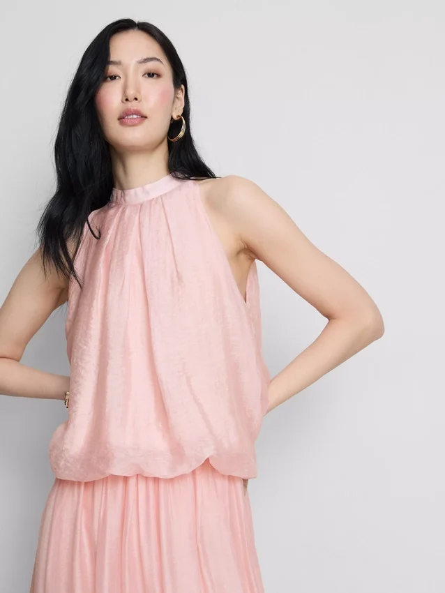 The Edit draperet halterneck-bluse med luftig pasform