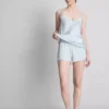 The Edit pyjamasser-shorts i silke-blanding