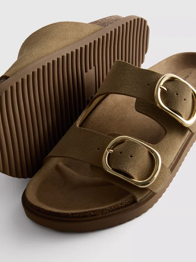 The Edit-sandaler med dobbelt spænde