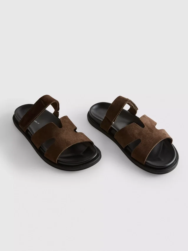 The Edit-sandaler med velcrolukning