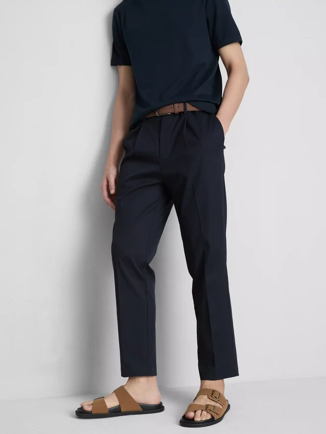 The Edit slim fit-bukser med peached-finish