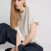 The Edit-t-shirt med synlige sømdetaljer
