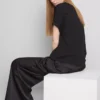 The Edit-t-shirt med synlige sømdetaljer