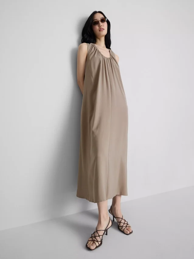 The Edit trapez-maxi-kjole