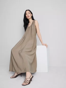 The Edit trapez-maxi-kjole