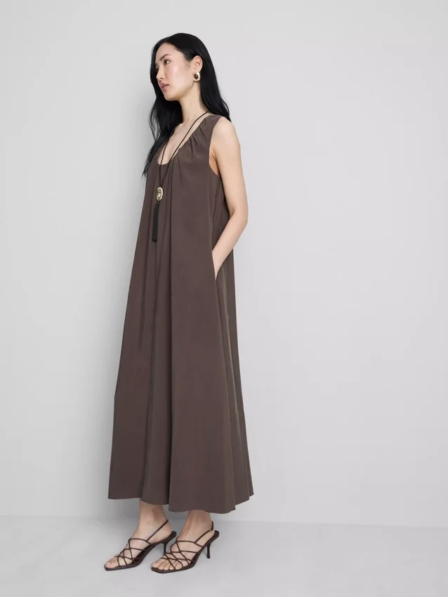The Edit trapez-maxi-kjole