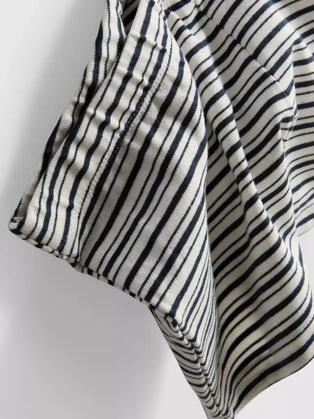 The Primark Scene | Asymmetrisk stribet tanktop