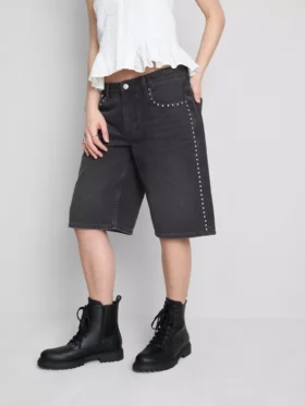 The Primark Scene | bomuldsdenim-shorts med nitter