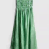 The Primark Scene | Midi-kjole med rynket stribet bandeau-top