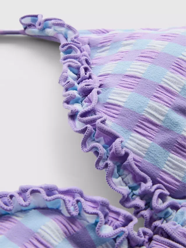 Trekantet bikini-top i gingham med flæser