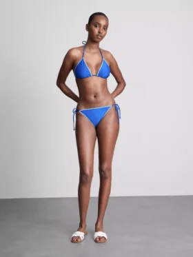 Trekantet bikinitop med syede detaljer