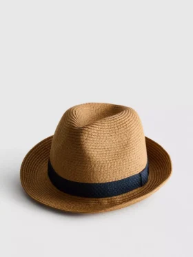 Trilby af strå