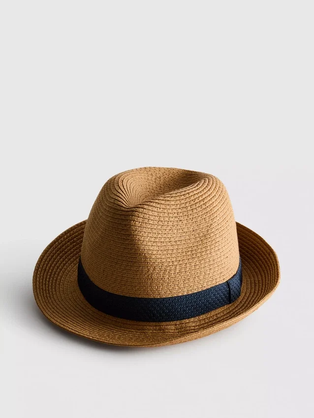 Trilby af strå