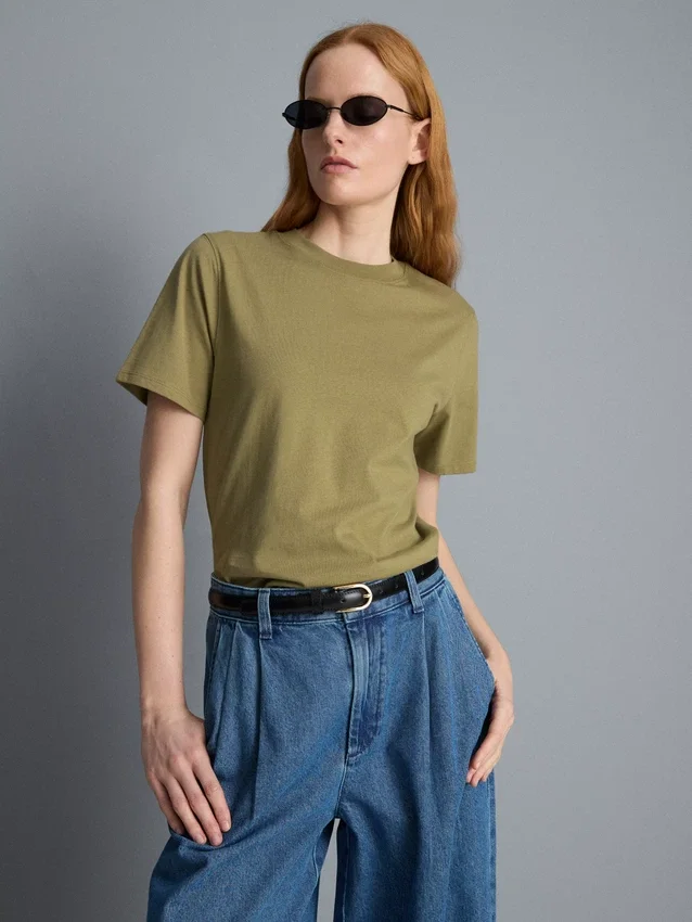 Ultimativ bomulds-T-shirt med rund hals