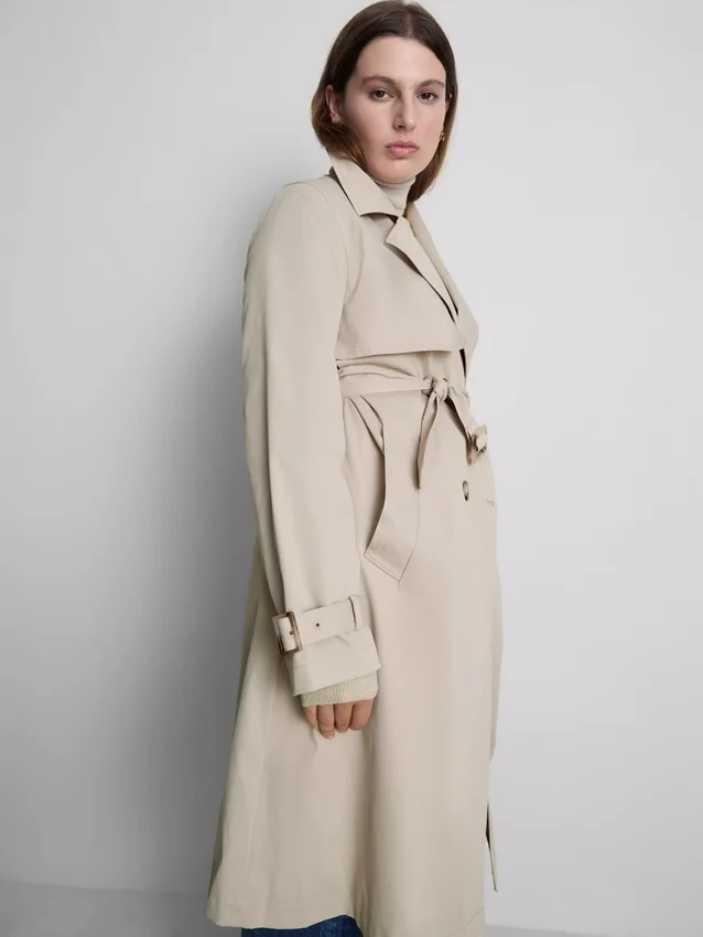 Uundværlig trenchcoat med bælte