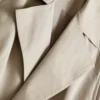 Uundværlig trenchcoat med bælte