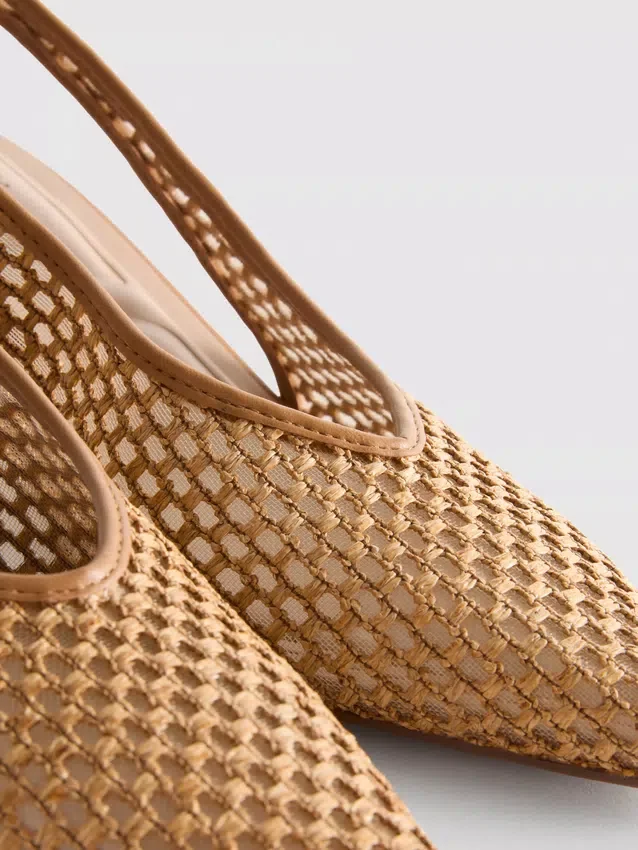 Vævede mesh-pumps med spids tå og højhælede sko