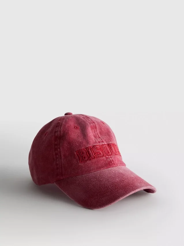 Vasket, broderet baseballkasket