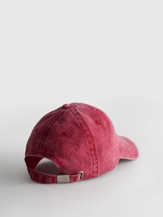 Vasket, broderet baseballkasket