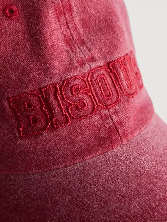 Vasket, broderet baseballkasket